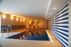Ihr Schwimmbad